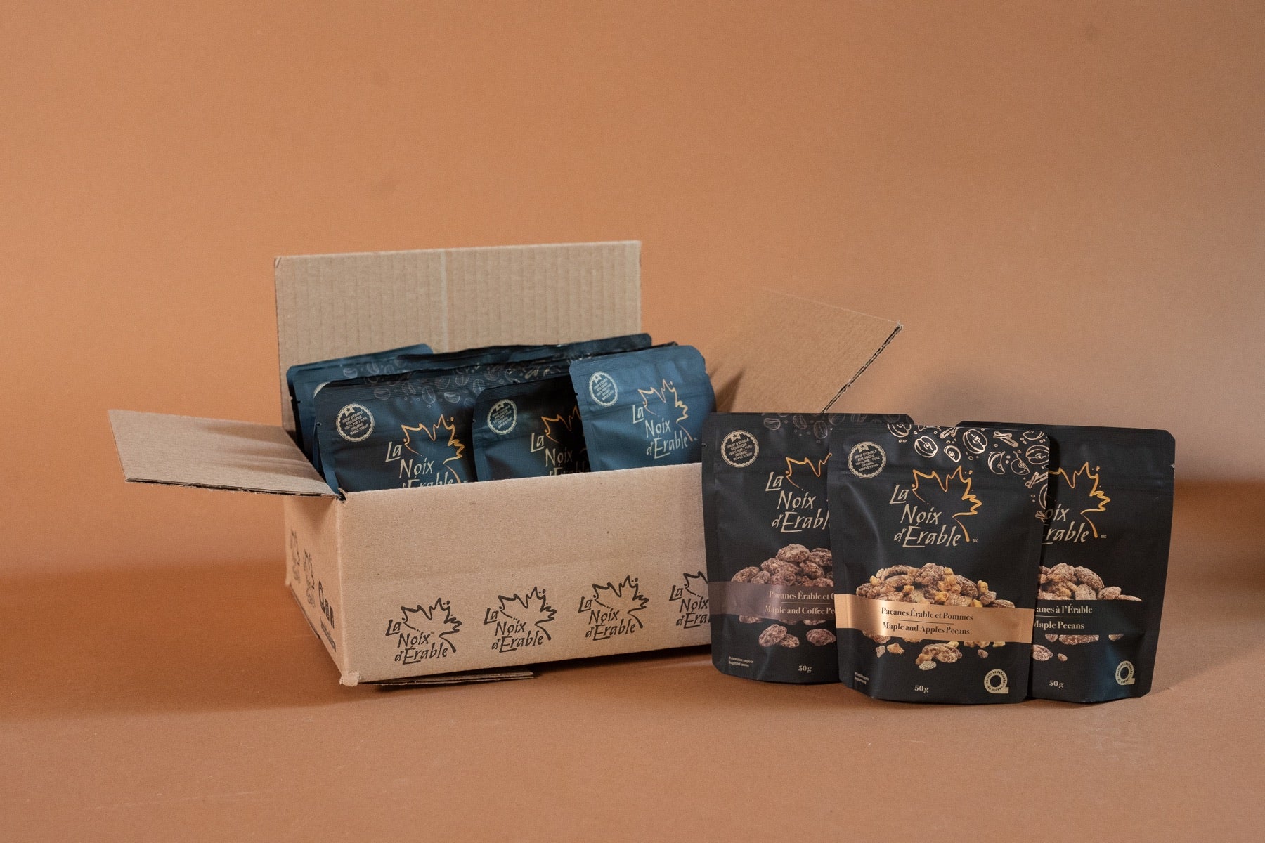 La Boîte Collation ouverte, ses sachets de 50 g bien visibles